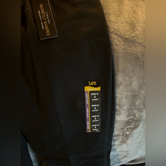 Lee Secretly Shapes Size 2 Women’s Dress Pants. NWT - Picture 4 of 8